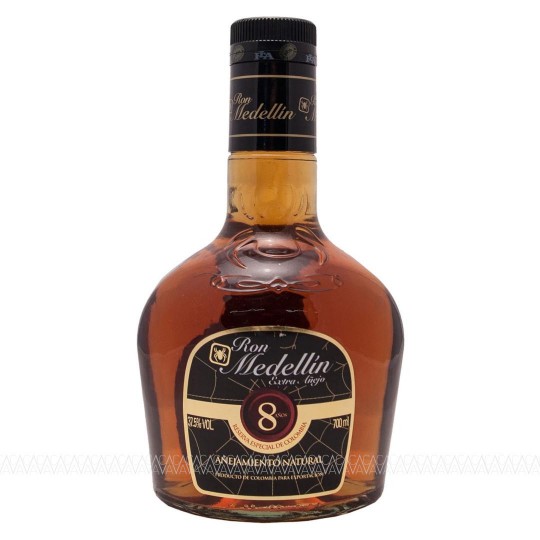 Medellin Extra Anejo 8 Years Old Rum 700ml