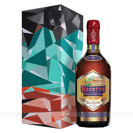 Jose Cuervo Reserva de la Familia Extra Anejo Tequila 700ml in Wooden Box